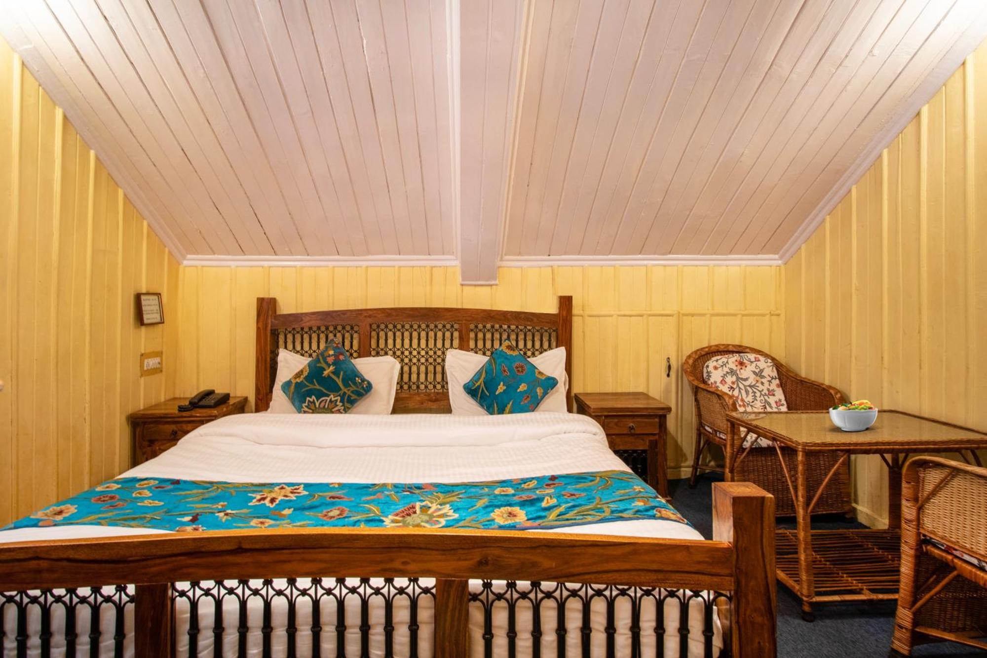 Hotel Little Silver Pahalgām 外观 照片