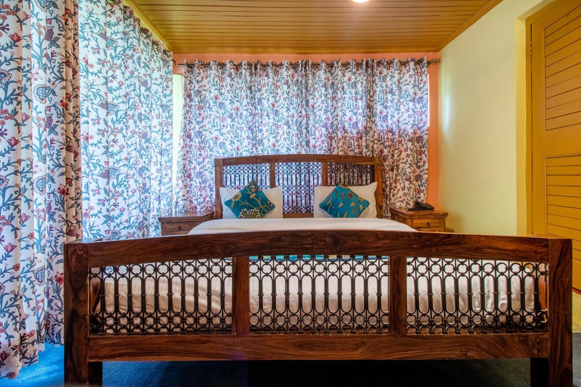 Hotel Little Silver Pahalgām 外观 照片