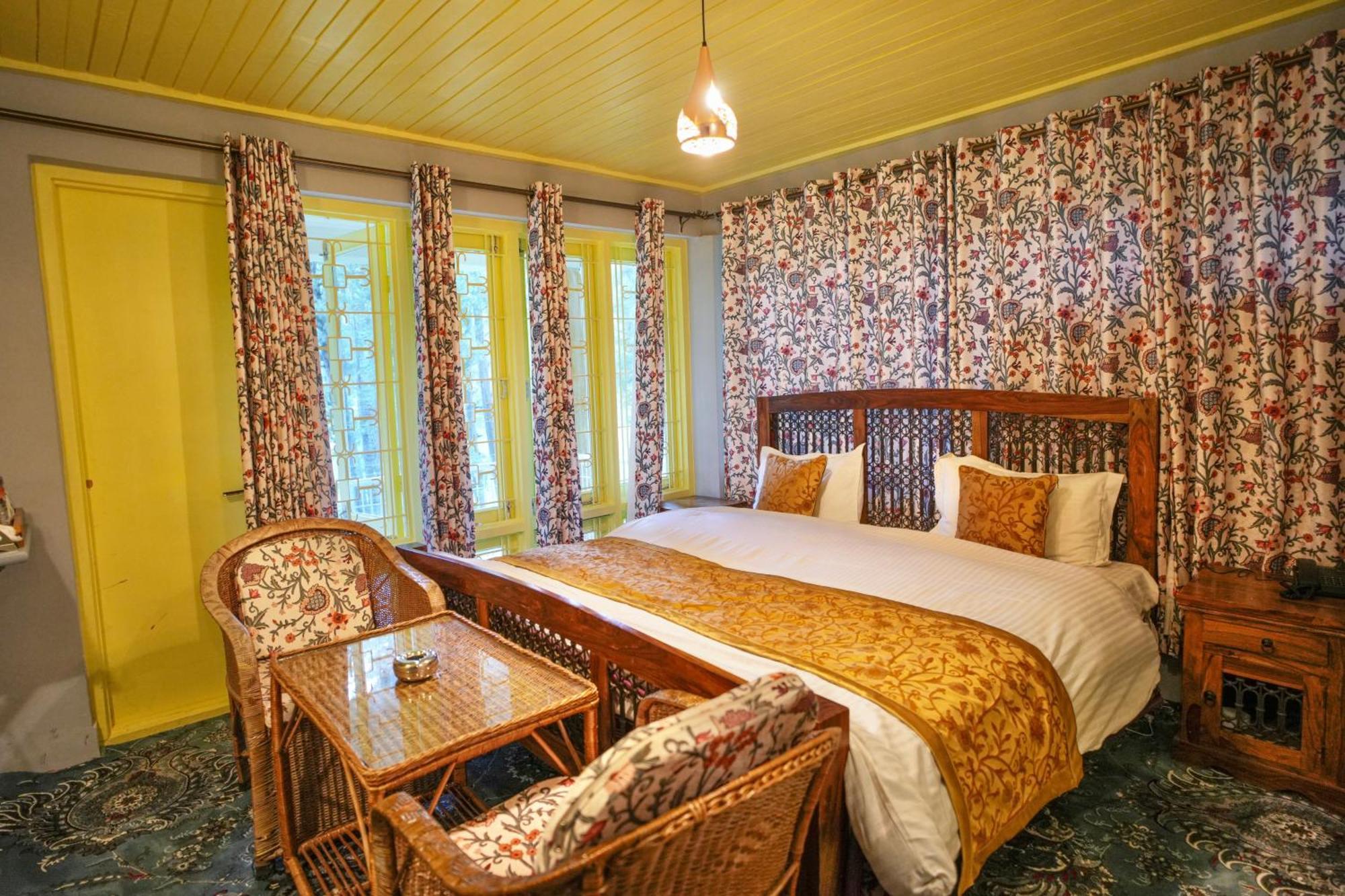 Hotel Little Silver Pahalgām 外观 照片