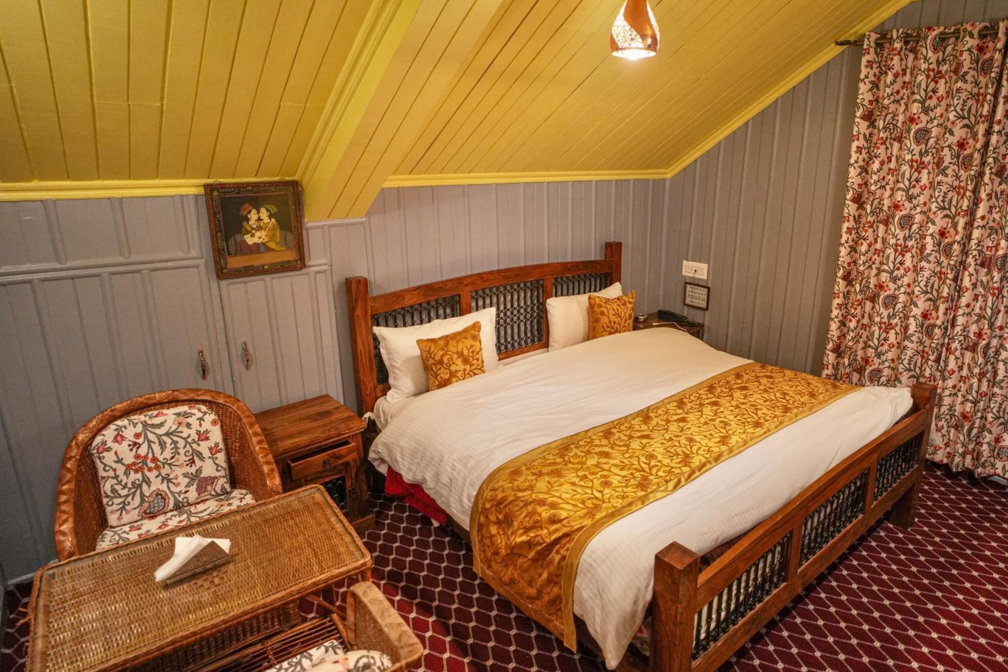 Hotel Little Silver Pahalgām 外观 照片